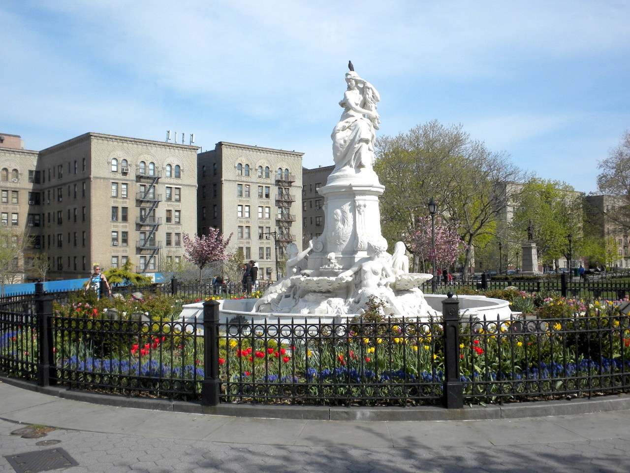 The Lorelei Statue in<br>Joyce Kilmer Park